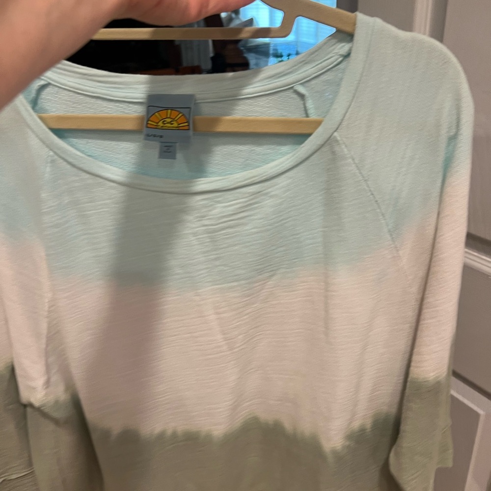 C&C California Mint and White Ombre Sweatshirt - Picture 2 of 6